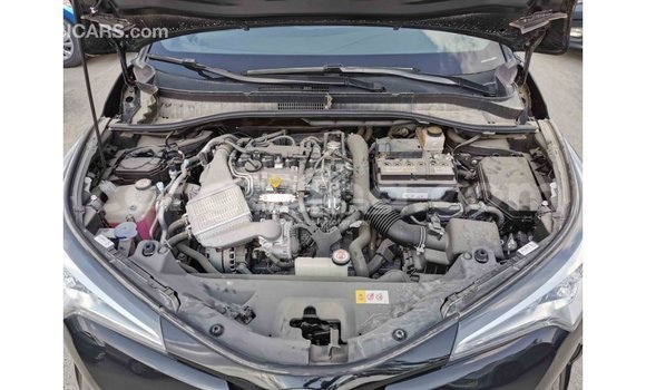 Sayi Imported Toyota C-HR Black Mota in Import - Dubai a Ashanti Sayi Imported Toyota C-HR Black Mota in Import - Dubai a Ashanti