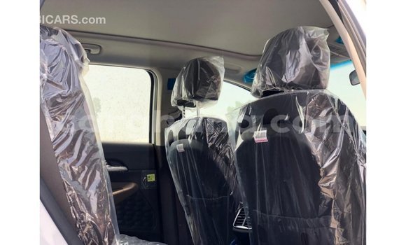 Sayi Imported Hyundai Santa Fe White Mota in Import - Dubai a Ashanti Sayi Imported Hyundai Santa Fe White Mota in Import - Dubai a Ashanti