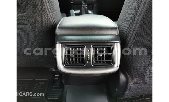 Sayi Imported Toyota Hilux White Mota in Import - Dubai a Ashanti Sayi Imported Toyota Hilux White Mota in Import - Dubai a Ashanti