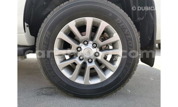 Buy Import Toyota Prado White Car in Import - Dubai in Ashanti Buy Import Toyota Prado White Car in Import - Dubai in Ashanti