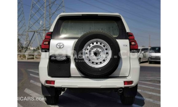 Sayi Imported Toyota Prado White Mota in Import - Dubai a Ashanti Sayi Imported Toyota Prado White Mota in Import - Dubai a Ashanti