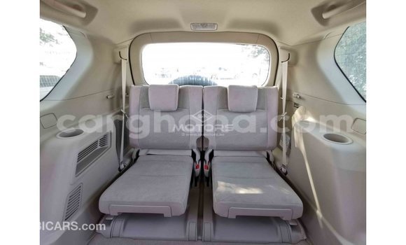 Sayi Imported Toyota Prado White Mota in Import - Dubai a Ashanti Sayi Imported Toyota Prado White Mota in Import - Dubai a Ashanti