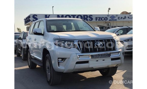 Sayi Imported Toyota Prado White Mota in Import - Dubai a Ashanti Sayi Imported Toyota Prado White Mota in Import - Dubai a Ashanti