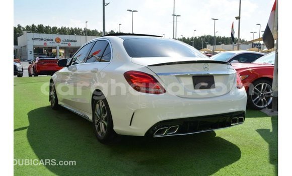 Sayi Imported Mercedes-Benz A200 White Mota in Import - Dubai a Ashanti Sayi Imported Mercedes-Benz A200 White Mota in Import - Dubai a Ashanti