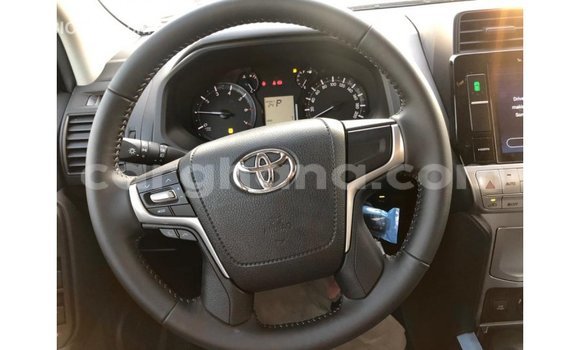 Ra Imported Toyota Land Cruiser funfun Ọkọ̀ in Import - Dubai ni Ashanti Ra Imported Toyota Land Cruiser funfun Ọkọ̀ in Import - Dubai ni Ashanti