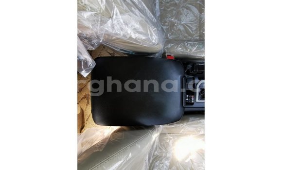 Ra Imported Toyota Prado Miiran Ọkọ̀ in Import - Dubai ni Ashanti Ra Imported Toyota Prado Miiran Ọkọ̀ in Import - Dubai ni Ashanti