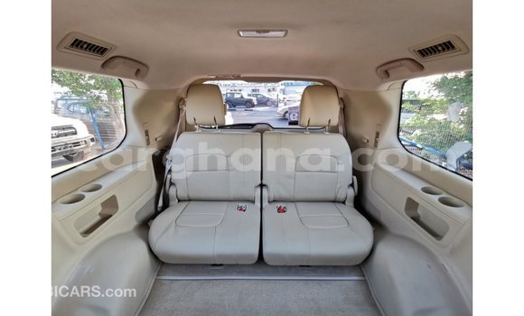 Buy Import Toyota Land Cruiser White Car in Import - Dubai in Ashanti Buy Import Toyota Land Cruiser White Car in Import - Dubai in Ashanti