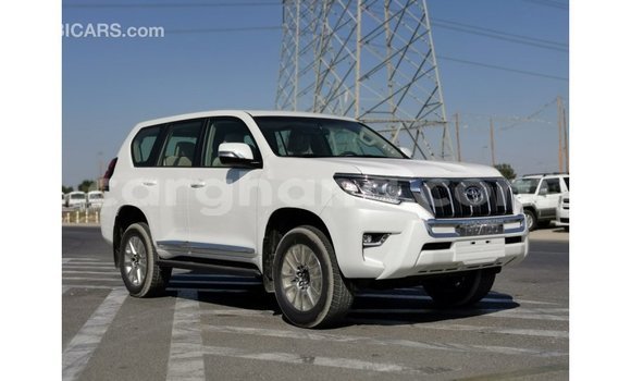 Sayi Imported Toyota Prado White Mota in Import - Dubai a Ashanti Sayi Imported Toyota Prado White Mota in Import - Dubai a Ashanti