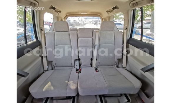 Sayi Imported Toyota Prado White Mota in Import - Dubai a Ashanti Sayi Imported Toyota Prado White Mota in Import - Dubai a Ashanti