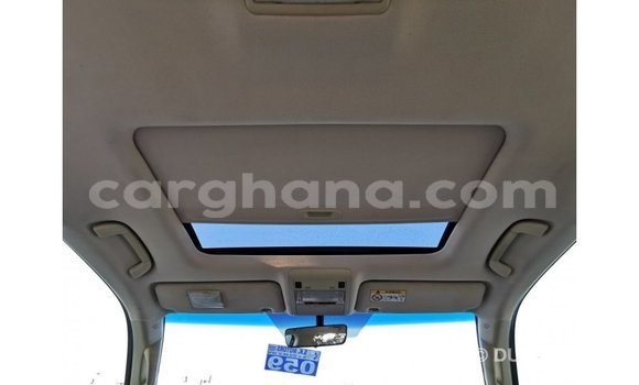 Sayi Imported Toyota Land Cruiser White Mota in Import - Dubai a Ashanti Sayi Imported Toyota Land Cruiser White Mota in Import - Dubai a Ashanti