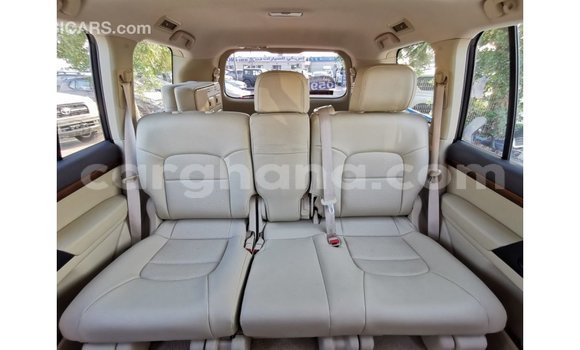 Sayi Imported Toyota Land Cruiser White Mota in Import - Dubai a Ashanti Sayi Imported Toyota Land Cruiser White Mota in Import - Dubai a Ashanti