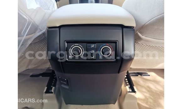 Sayi Imported Toyota Prado White Mota in Import - Dubai a Ashanti Sayi Imported Toyota Prado White Mota in Import - Dubai a Ashanti