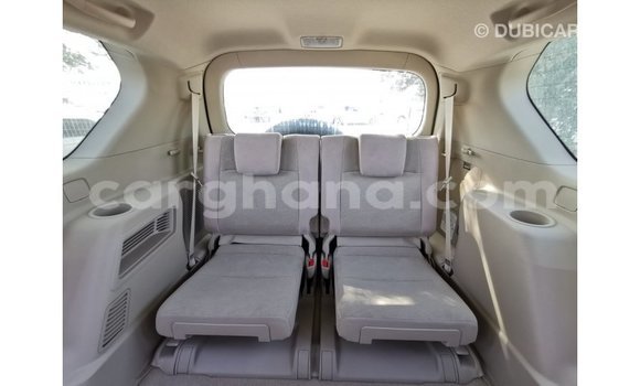 Sayi Imported Toyota Prado White Mota in Import - Dubai a Ashanti Sayi Imported Toyota Prado White Mota in Import - Dubai a Ashanti