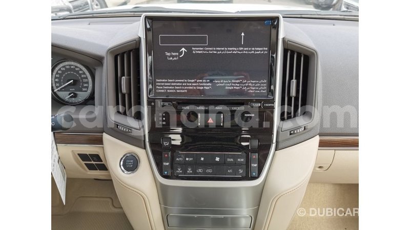 Big with watermark toyota land cruiser ashanti import dubai 15155