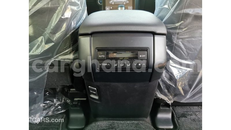 Big with watermark toyota prado ashanti import dubai 15169