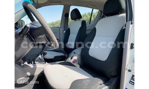 Ra Imported Mitsubishi L200 funfun Ọkọ̀ in Import - Dubai ni Ashanti Ra Imported Mitsubishi L200 funfun Ọkọ̀ in Import - Dubai ni Ashanti