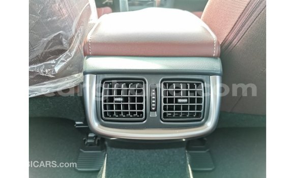 Buy Import Toyota Hilux White Car in Import - Dubai in Ashanti Buy Import Toyota Hilux White Car in Import - Dubai in Ashanti