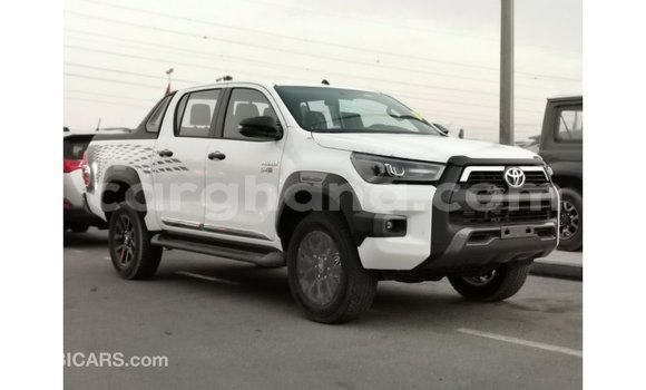 Buy Import Toyota Hilux White Car in Import - Dubai in Ashanti Buy Import Toyota Hilux White Car in Import - Dubai in Ashanti