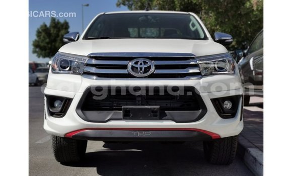 Buy Import Toyota Hilux White Car in Import - Dubai in Ashanti Buy Import Toyota Hilux White Car in Import - Dubai in Ashanti