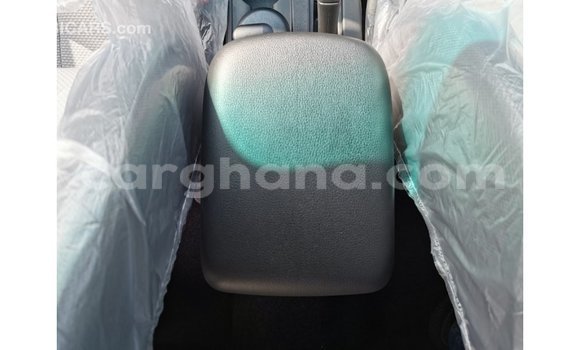 Buy Import Mitsubishi L200 White Car in Import - Dubai in Ashanti Buy Import Mitsubishi L200 White Car in Import - Dubai in Ashanti