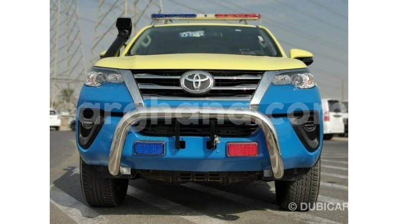 Big with watermark toyota fortuner ashanti import dubai 15220