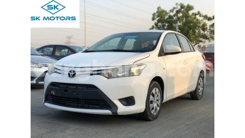 Big with watermark toyota yaris ashanti import dubai 15228