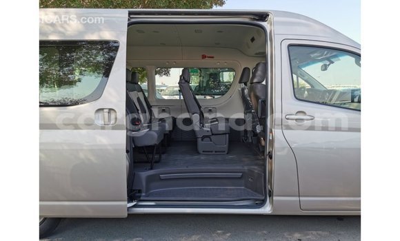 Sayi Imported Toyota Hiace Sauran Mota in Import - Dubai a Ashanti Sayi Imported Toyota Hiace Sauran Mota in Import - Dubai a Ashanti