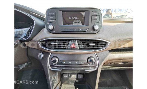 Ra Imported Hyundai Santa Fe Miiran Ọkọ̀ in Import - Dubai ni Ashanti Ra Imported Hyundai Santa Fe Miiran Ọkọ̀ in Import - Dubai ni Ashanti