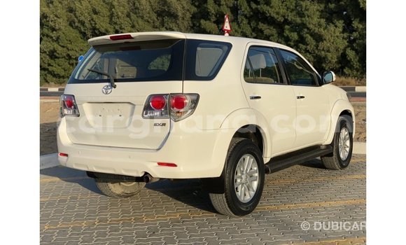 Buy Import Toyota Fortuner White Car in Import - Dubai in Ashanti Buy Import Toyota Fortuner White Car in Import - Dubai in Ashanti