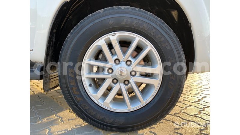 Big with watermark toyota fortuner ashanti import dubai 15258