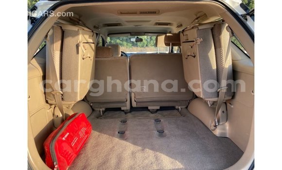 Buy Import Toyota Fortuner White Car in Import - Dubai in Ashanti Buy Import Toyota Fortuner White Car in Import - Dubai in Ashanti