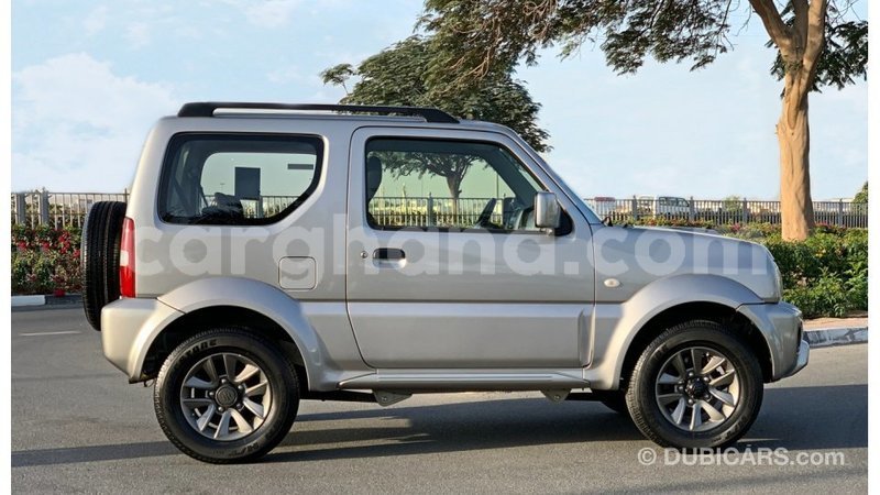 Big with watermark suzuki jimny ashanti import dubai 15260