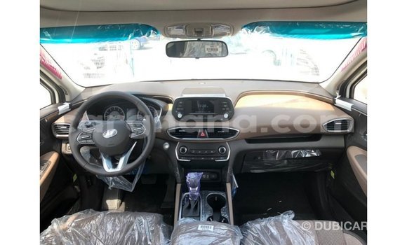 Sayi Imported Hyundai Santa Fe White Mota in Import - Dubai a Ashanti Sayi Imported Hyundai Santa Fe White Mota in Import - Dubai a Ashanti