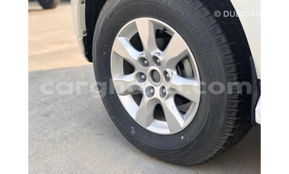 Buy Import Mitsubishi Pajero White Car in Import - Dubai in Ashanti Buy Import Mitsubishi Pajero White Car in Import - Dubai in Ashanti