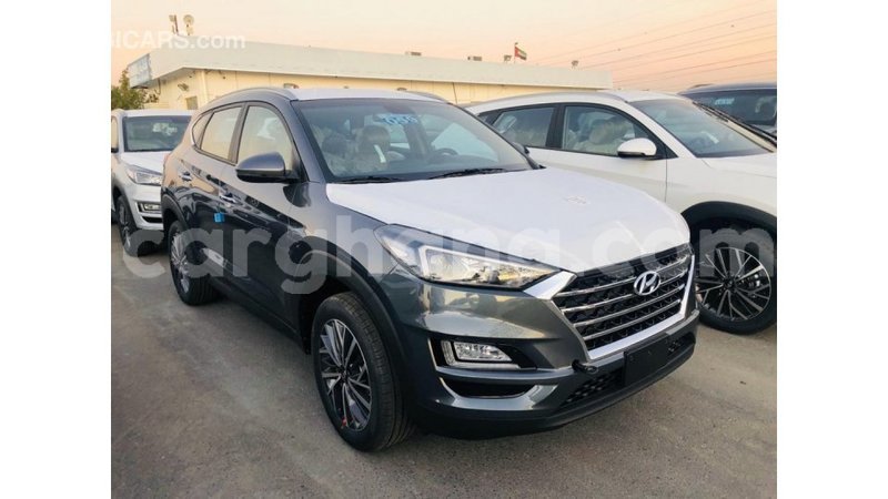 Big with watermark hyundai tucson ashanti import dubai 15318