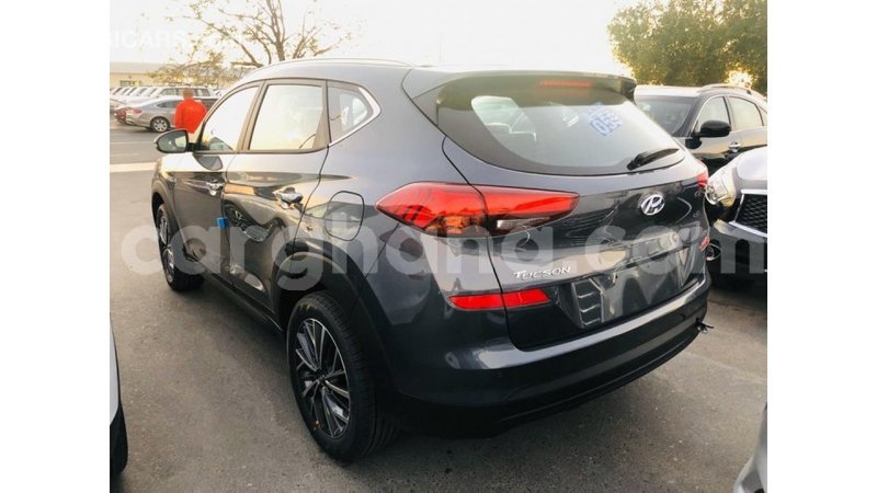 Big with watermark hyundai tucson ashanti import dubai 15318