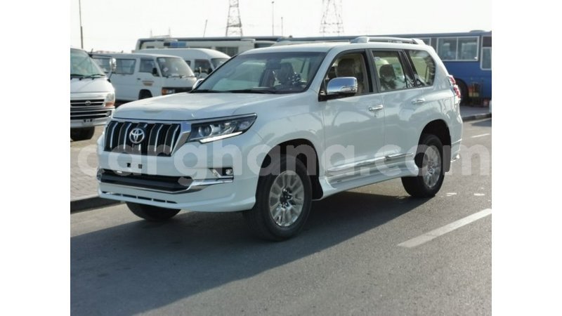 Big with watermark toyota prado ashanti import dubai 15327