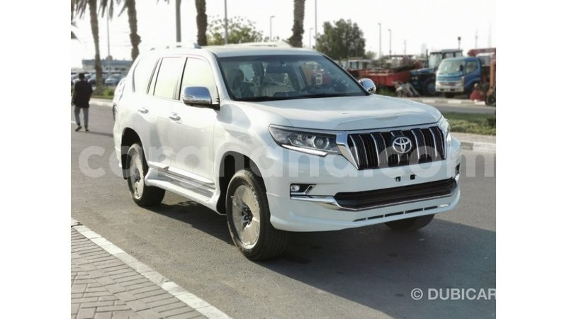 Big with watermark toyota prado ashanti import dubai 15327