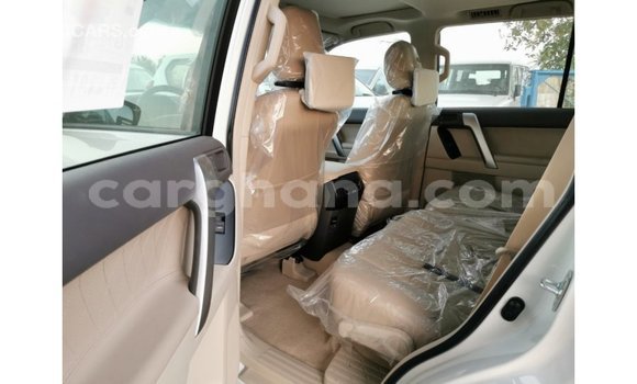 Sayi Imported Toyota Prado White Mota in Import - Dubai a Ashanti Sayi Imported Toyota Prado White Mota in Import - Dubai a Ashanti