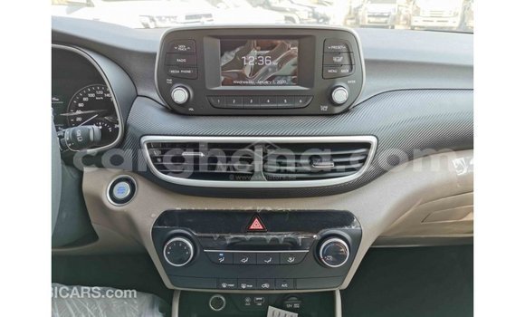 Buy Import Hyundai Tucson Blue Car in Import - Dubai in Ashanti Buy Import Hyundai Tucson Blue Car in Import - Dubai in Ashanti