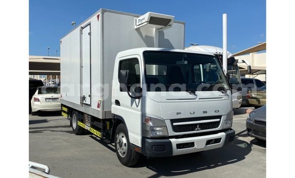 Ra Imported Mitsubishi i funfun Ọkọ̀ in Import - Dubai ni Ashanti Ra Imported Mitsubishi i funfun Ọkọ̀ in Import - Dubai ni Ashanti