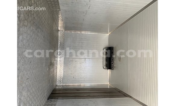 Ra Imported Mitsubishi i funfun Ọkọ̀ in Import - Dubai ni Ashanti Ra Imported Mitsubishi i funfun Ọkọ̀ in Import - Dubai ni Ashanti