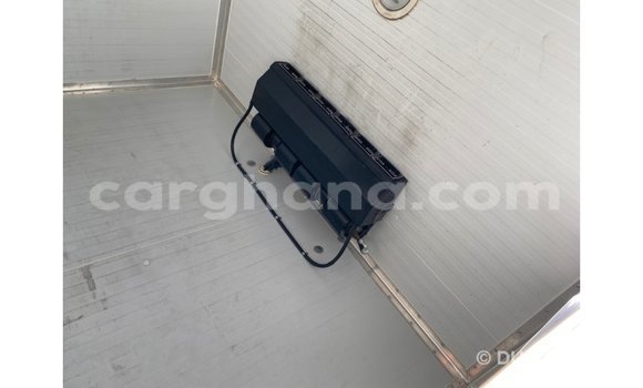 Ra Imported Mitsubishi i funfun Ọkọ̀ in Import - Dubai ni Ashanti Ra Imported Mitsubishi i funfun Ọkọ̀ in Import - Dubai ni Ashanti