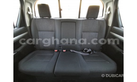 Buy Import Toyota Hilux White Car in Import - Dubai in Ashanti Buy Import Toyota Hilux White Car in Import - Dubai in Ashanti