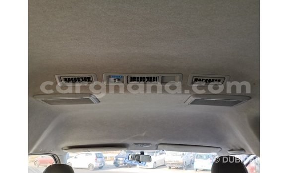Sayi Imported Toyota Hiace White Mota in Import - Dubai a Ashanti Sayi Imported Toyota Hiace White Mota in Import - Dubai a Ashanti