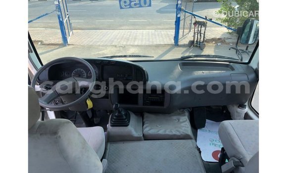 Sayi Imported Toyota Coaster White Mota in Import - Dubai a Ashanti Sayi Imported Toyota Coaster White Mota in Import - Dubai a Ashanti