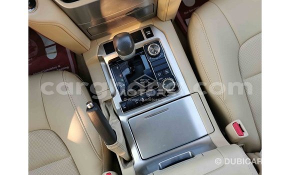 Buy Import Toyota Land Cruiser White Car in Import - Dubai in Ashanti Buy Import Toyota Land Cruiser White Car in Import - Dubai in Ashanti