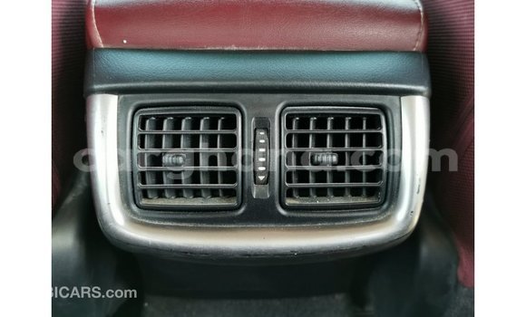 Ra Imported Toyota Hilux funfun Ọkọ̀ in Import - Dubai ni Ashanti Ra Imported Toyota Hilux funfun Ọkọ̀ in Import - Dubai ni Ashanti