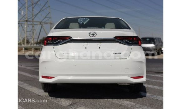 Ra Imported Toyota Corolla funfun Ọkọ̀ in Import - Dubai ni Ashanti Ra Imported Toyota Corolla funfun Ọkọ̀ in Import - Dubai ni Ashanti