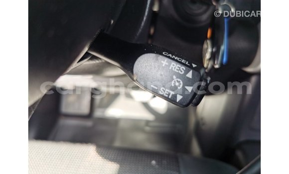 Ra Imported Toyota FJ Cruiser Alagara Ọkọ̀ in Import - Dubai ni Ashanti Ra Imported Toyota FJ Cruiser Alagara Ọkọ̀ in Import - Dubai ni Ashanti